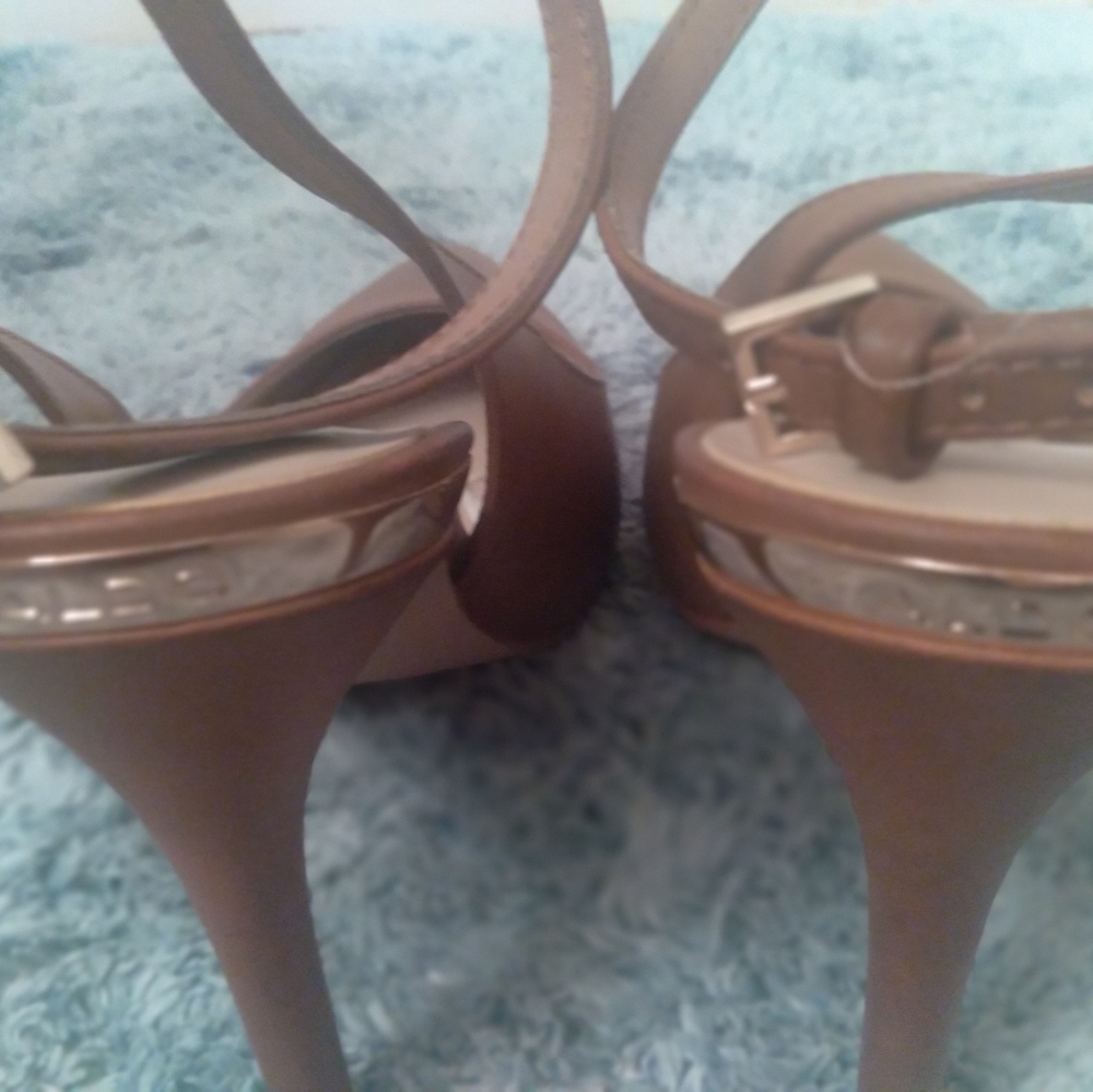 Super Sexy Brown Aldo Slingbacks!! - Picture 3 of 7